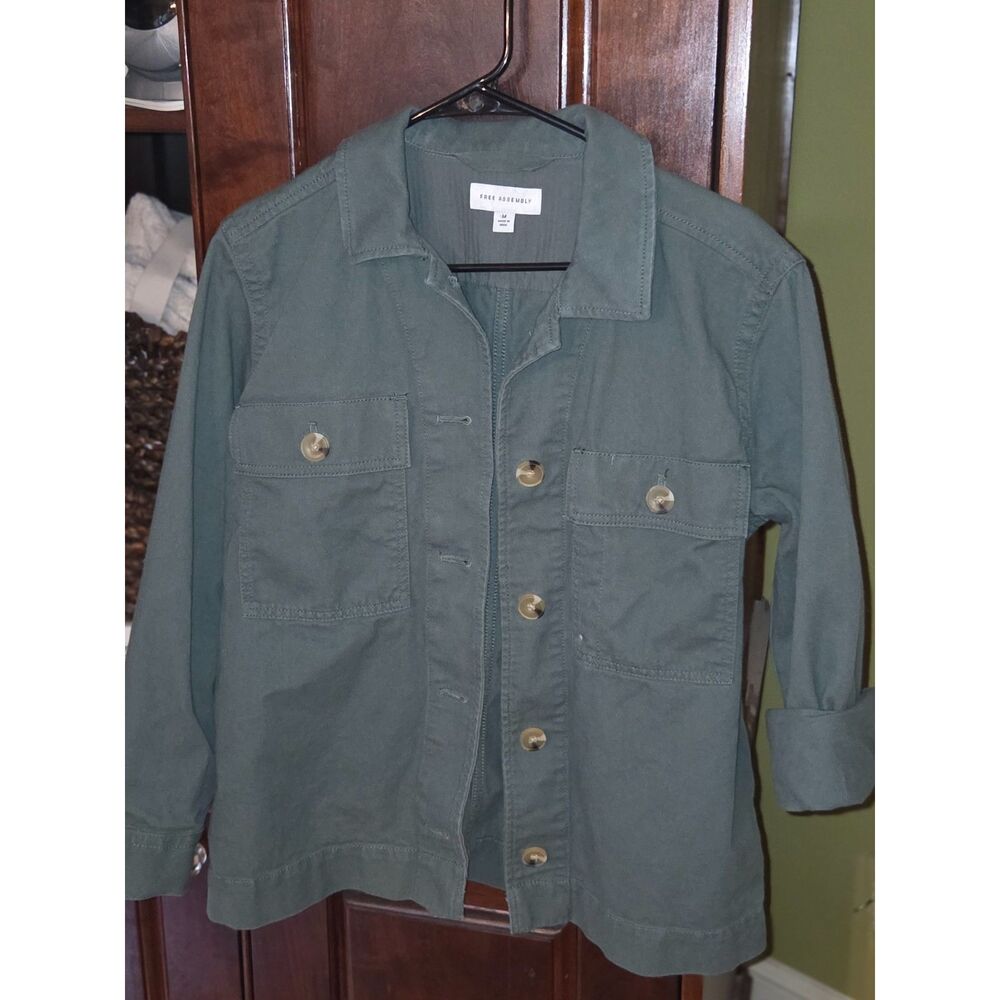 Women's Free Assembly green denim jacket, size Medium,